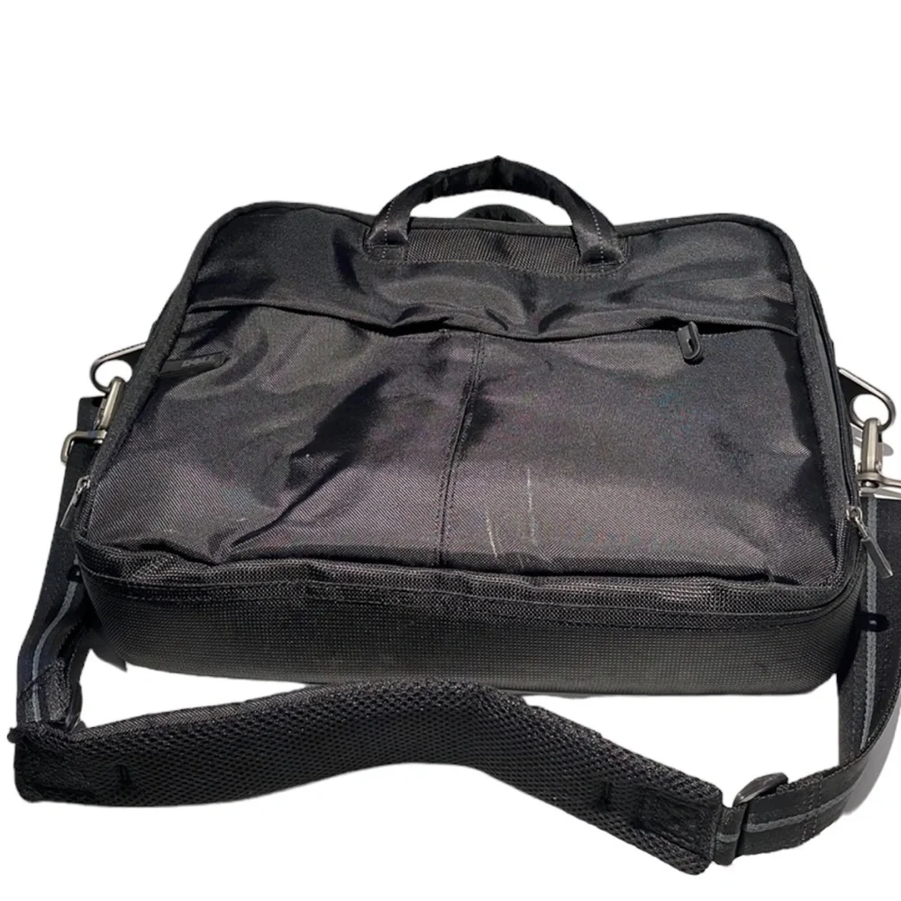 Dell black ballistic nylon briefcase/laptop bag. GUC.